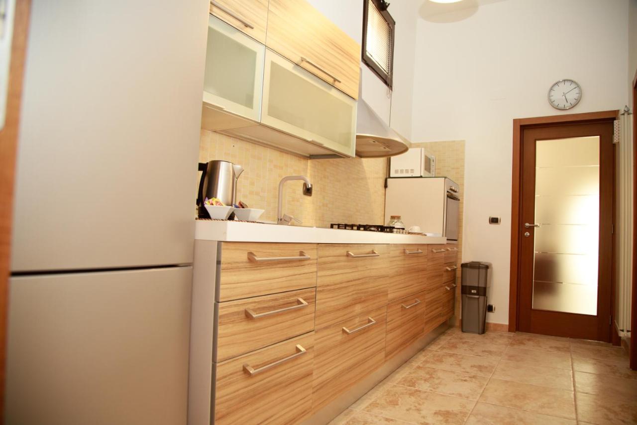 Residenza Le Chianche Bed & Breakfast Latiano Exterior photo